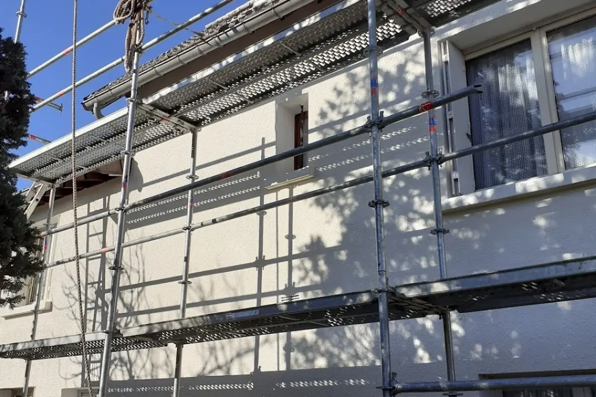 Ravalement de façade Seine et Marne (77), Nettoyage de façade Seine et Marne (77), Peinture de façade Seine et Marne (77)