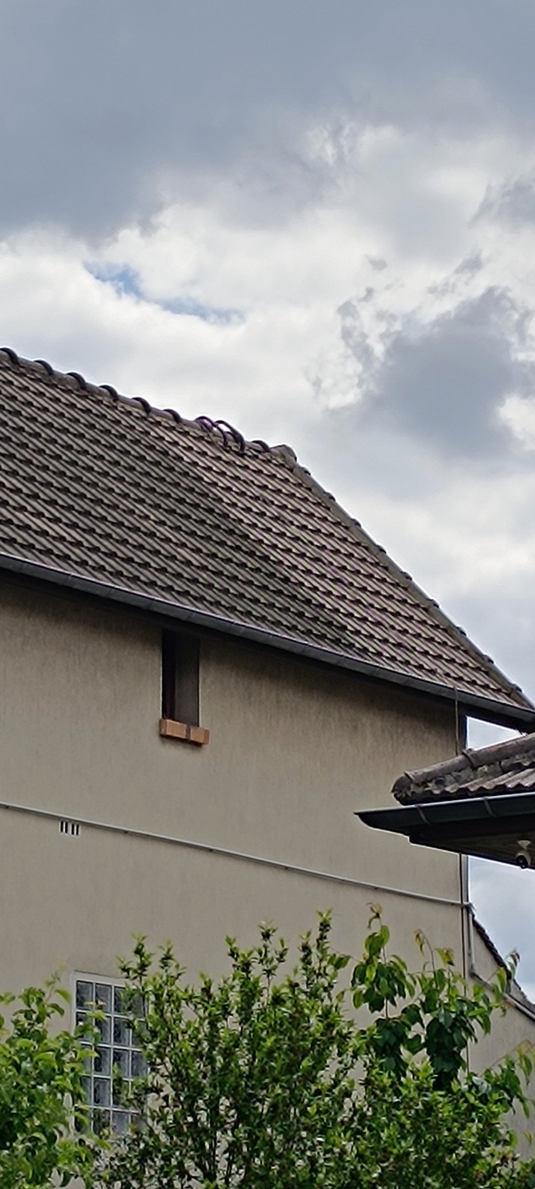 Screenshot 2025 05 06 17 16 27 639 com.miui .gallery | Toiture Net 77 | Votre spécialiste de la couverture de toit 77 et de la rénovation 77 en Seine-et-Marne